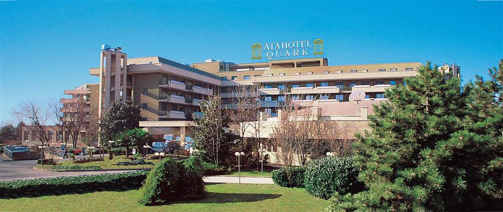 Atahotel Quark Мілан Екстер'єр фото