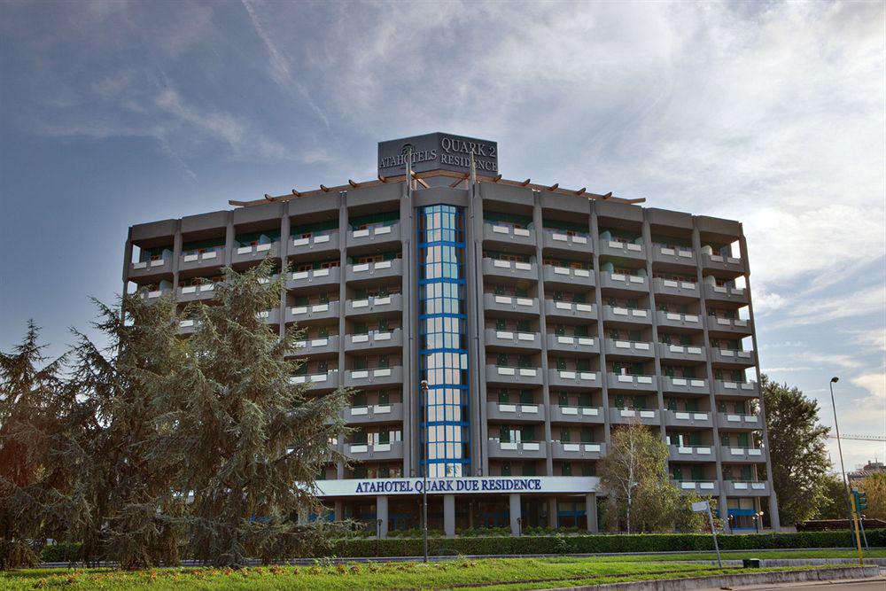 Atahotel Quark Мілан Екстер'єр фото